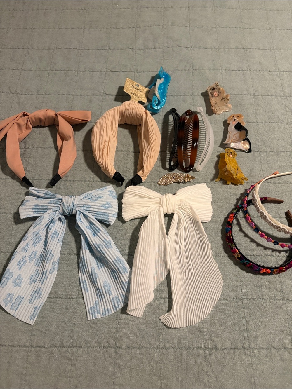 Assorted Kids Hair Bow Headbands in Peach, Blue, White